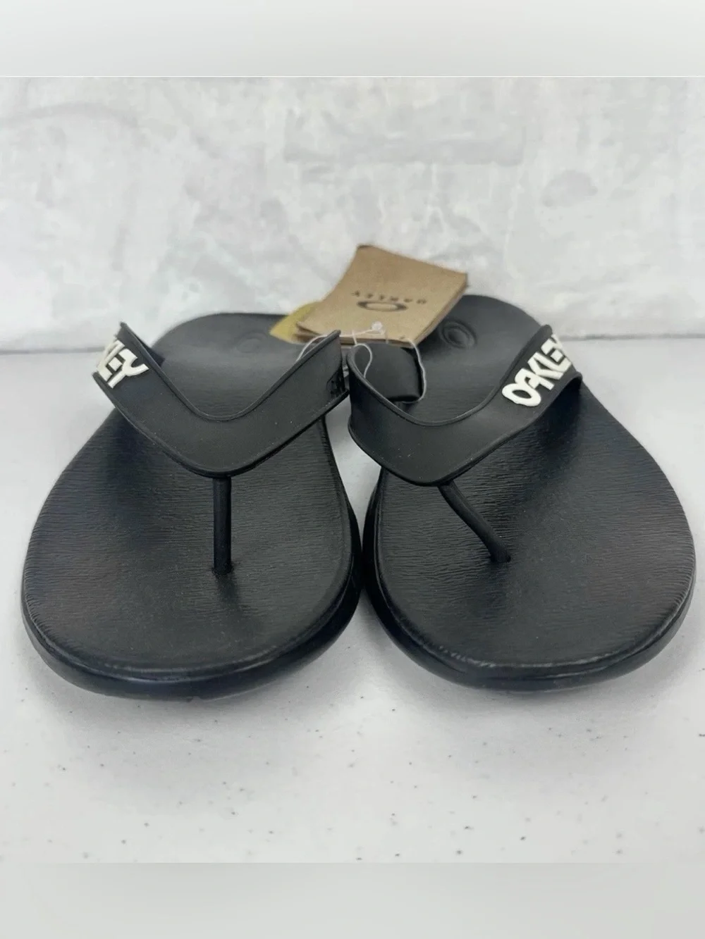 Oakley B1B Men's Flip Flops Size 11 Blackout Black Sandals Thong Slides NWT